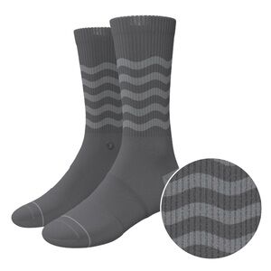 NWT Shinesty Super Stupid Soft Crew Socks Grey Waves L H68